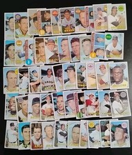 1969 Topps Baseball Cards 24
