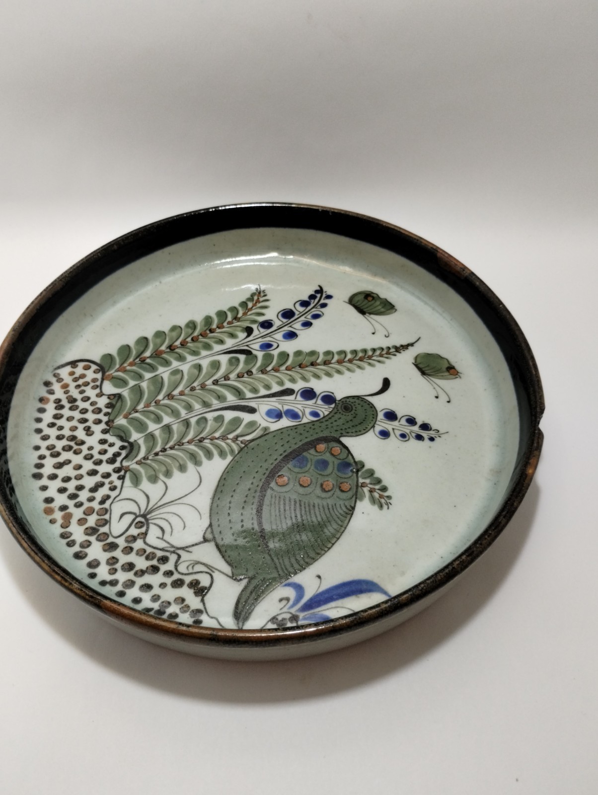KEN EDWARDS~Tonala~Mexican Pottery~Round Dish~Platter~Green Quail Floral 10"