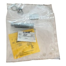 Turck 1610016 / RU40U-M18E-2UP8X2T-H1151 Sensor -Unused-