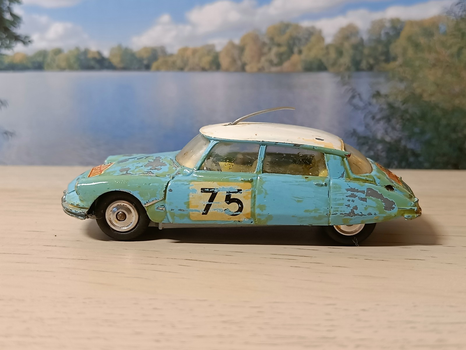 corgi toys nº 437 citroen ds 19 rally monte-car - Acheter Voitures miniatures de collection - échelle 1:43 Corgi Toys sur todocoleccion