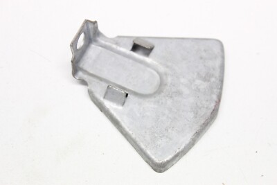 OPEL Kadett E Caravan Heckleuchte Halter OBEN 1224364