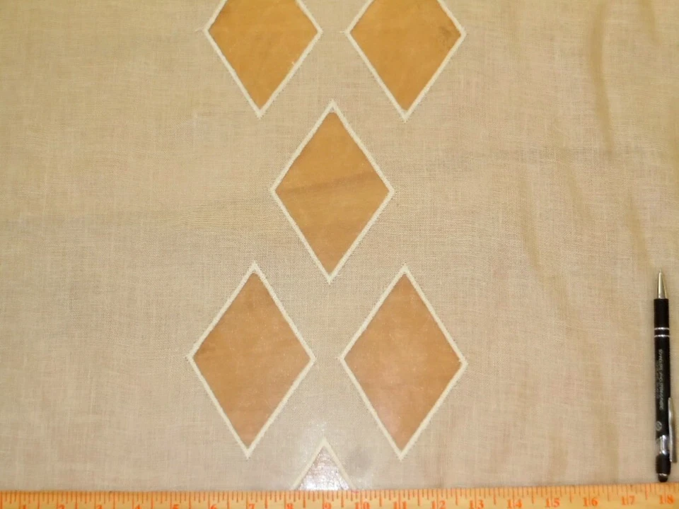 Cortinas de lujo Beacon Hill lino diamante arena transparentes hechas en Bélgica Foto 2 de 4