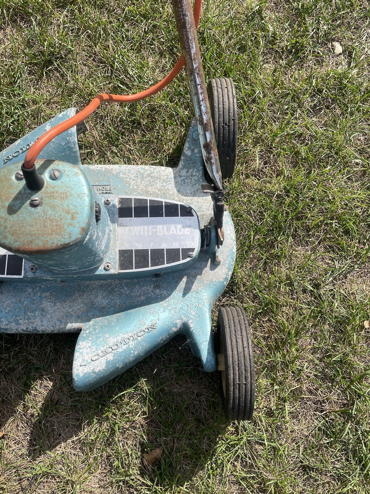 SUNBEAM RE18S1 Electric 2 Blade Lawn Mower Vintage Corded AS IS Read
