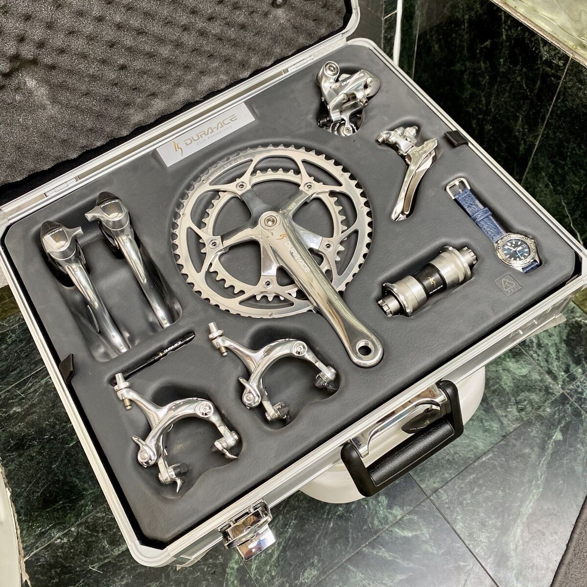 NOS / NEW 1998 SHIMANO DURA ACE 7700 25th ANNIVERSARY NOS / NEW 1998 SHIMANO DURA ACE 7700 25th ANNIVERSARY