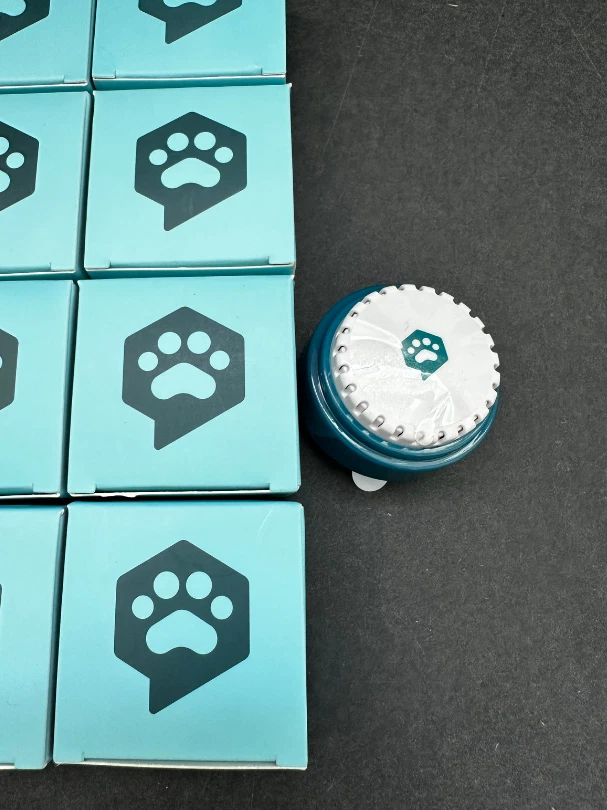 Botones parlantes FluentPet - Juego de 12 - Botones grabables para perro/gato con baterías Foto 3 de 4