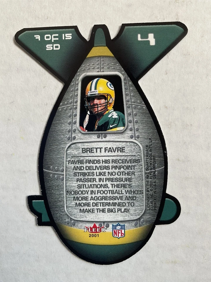 2001 Fleer Genuine Seek and Deploy Brett Favre #7SD - Image 2 of 4