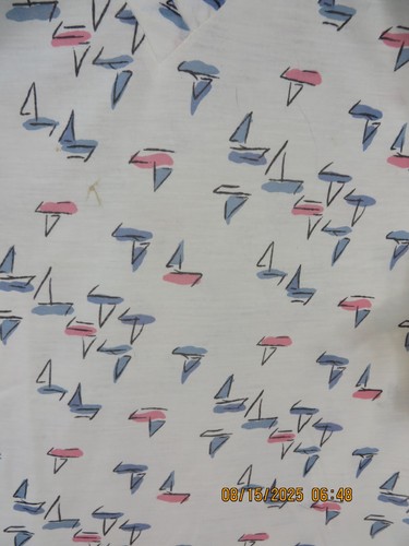 T-shirt maglietta Queen Casuals taglia S nuova con etichette poliestere/cotone bianco blu barche a vela USA - Foto 24 di 24