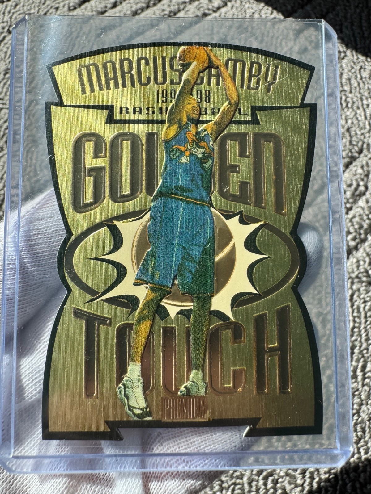 1997-98 Skybox Premium - Golden Touch Marcus Camby #6GT