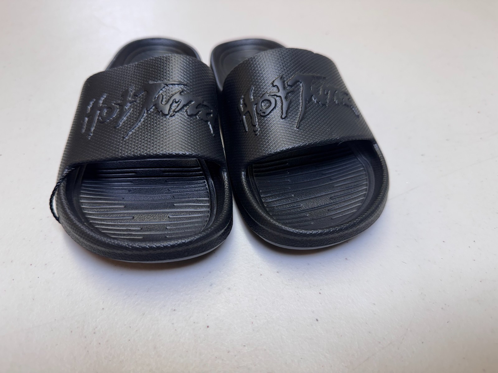 Hot Tuna Kids Black EVA Sliders Pool Beach Slides Child UK Size C11 UK 28–29 EU