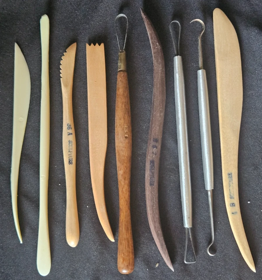 Juego de herramientas de espátula de arcilla para esculpir casa de esculturas de 9 piezas. Madera, metal, plástico. Foto 2 de 4