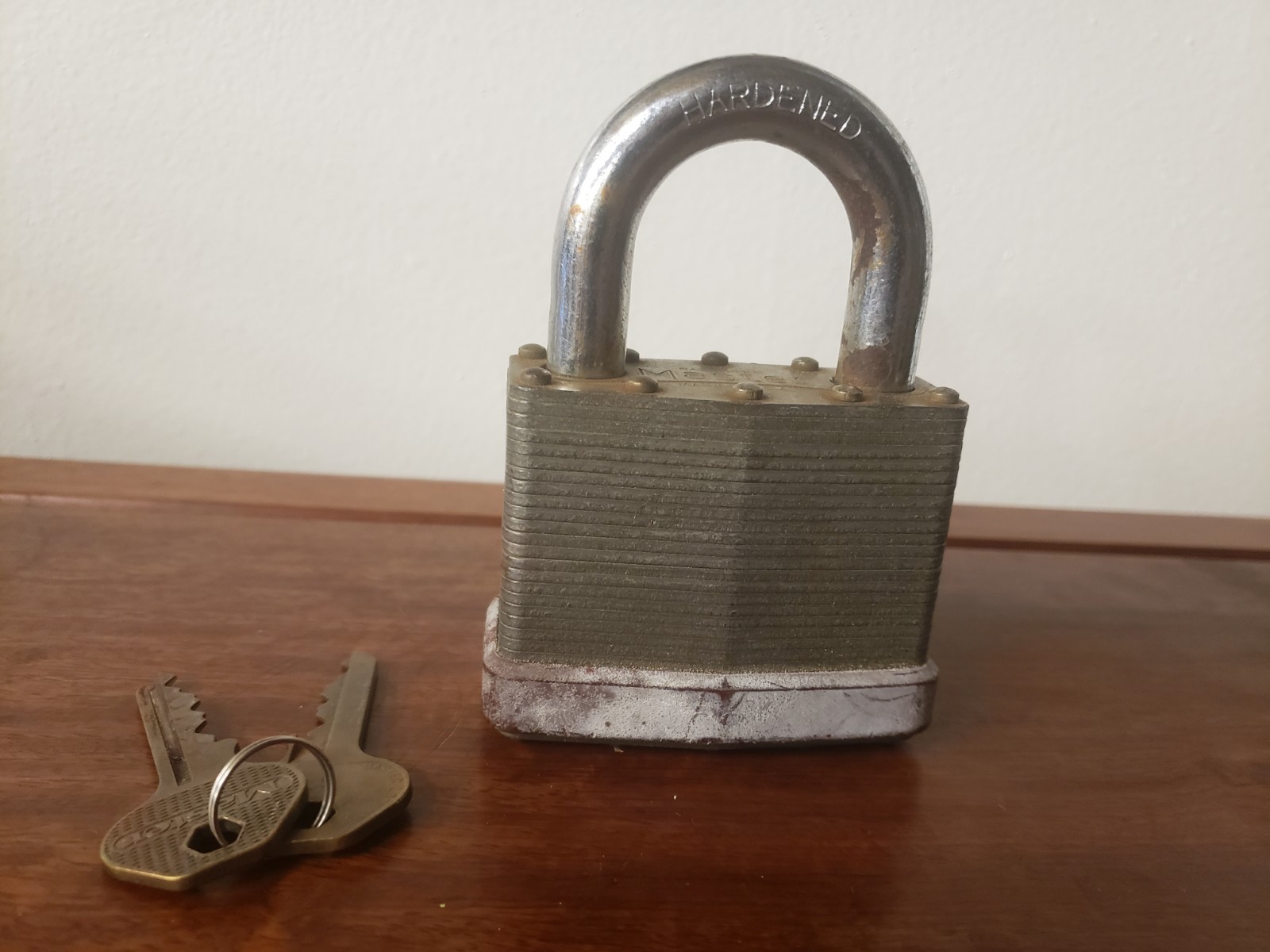 Master Lock No 19 Maximum Security Reinforced Heavy Duty Steel Padlock w 2 Keys