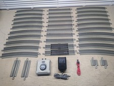 Bachmann E-Z Track Starter Set 34 Pieces Track Remote Control And Transformer 