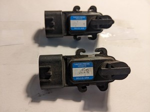 Toyota Camry /ES300 1997-01 OEM Vapor Pressure Sensor # 89460-06020 or 16226399