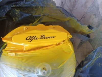 6 Adesivi Per Pinze Freno AMG Resistenti Al Calore - Neri Curvi - Italia