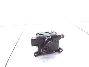 Audi A6 S6 C5 4B 2003 Stellmotor Heizung Klima 4B1820511L Diesel 132kW 20340131