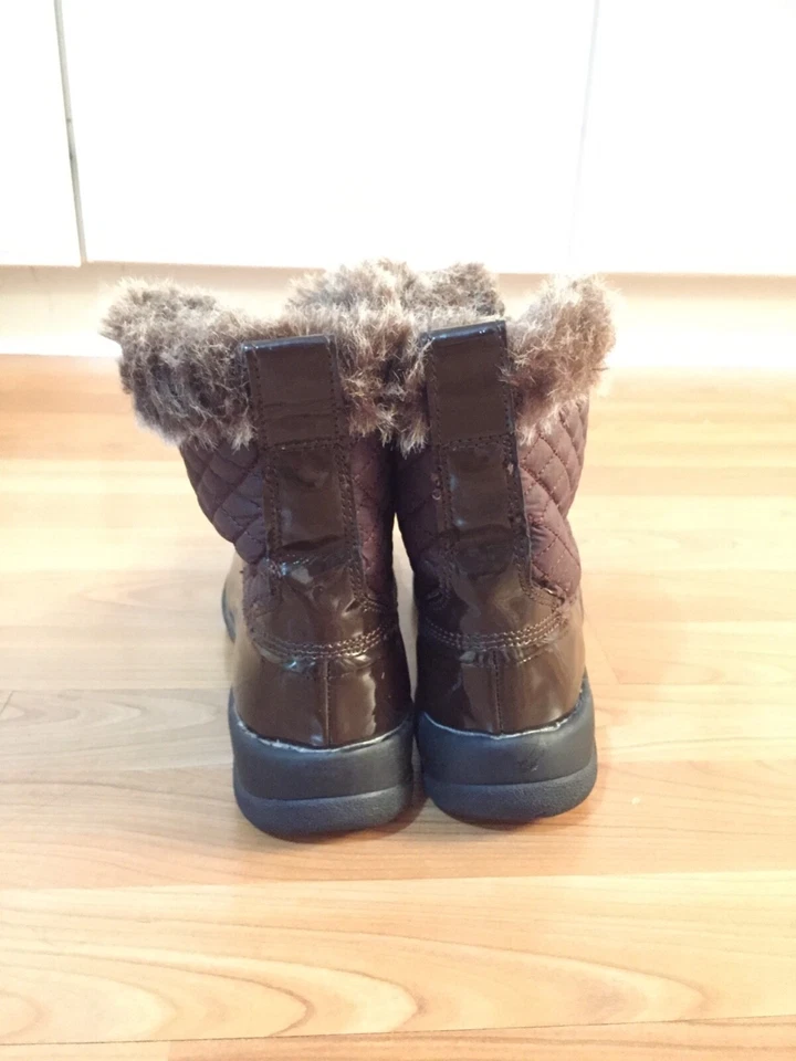 Fitzwell Black Patent Pull Zipper Winter Boot Size 9M - Image 3 of 4