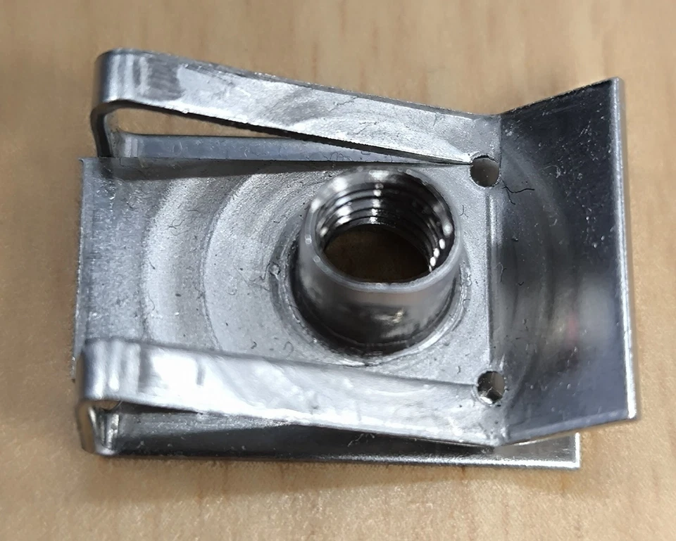 20x Blechmutter Schnappmutter Klemmmuttern Clipmutter Klemmen M6 - Bild 3 von 4