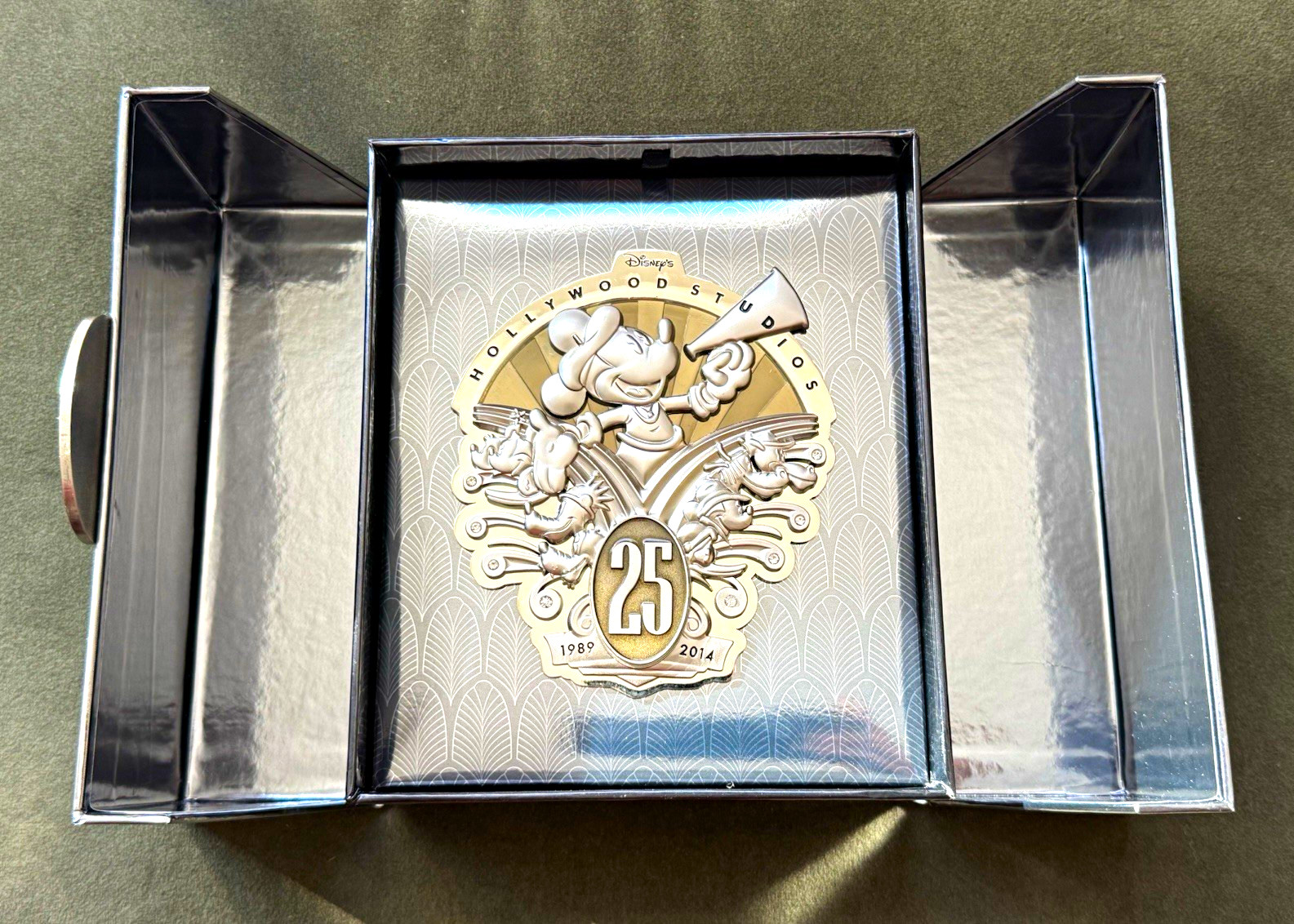 Disney Hollywood Studios 25th Anniversary Mickey Mouse Limited Edition 250