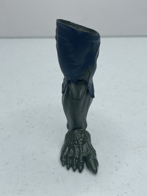 2014 Hasbro Marvel Legends Green Goblin BAF Right Leg Part Build A Figure