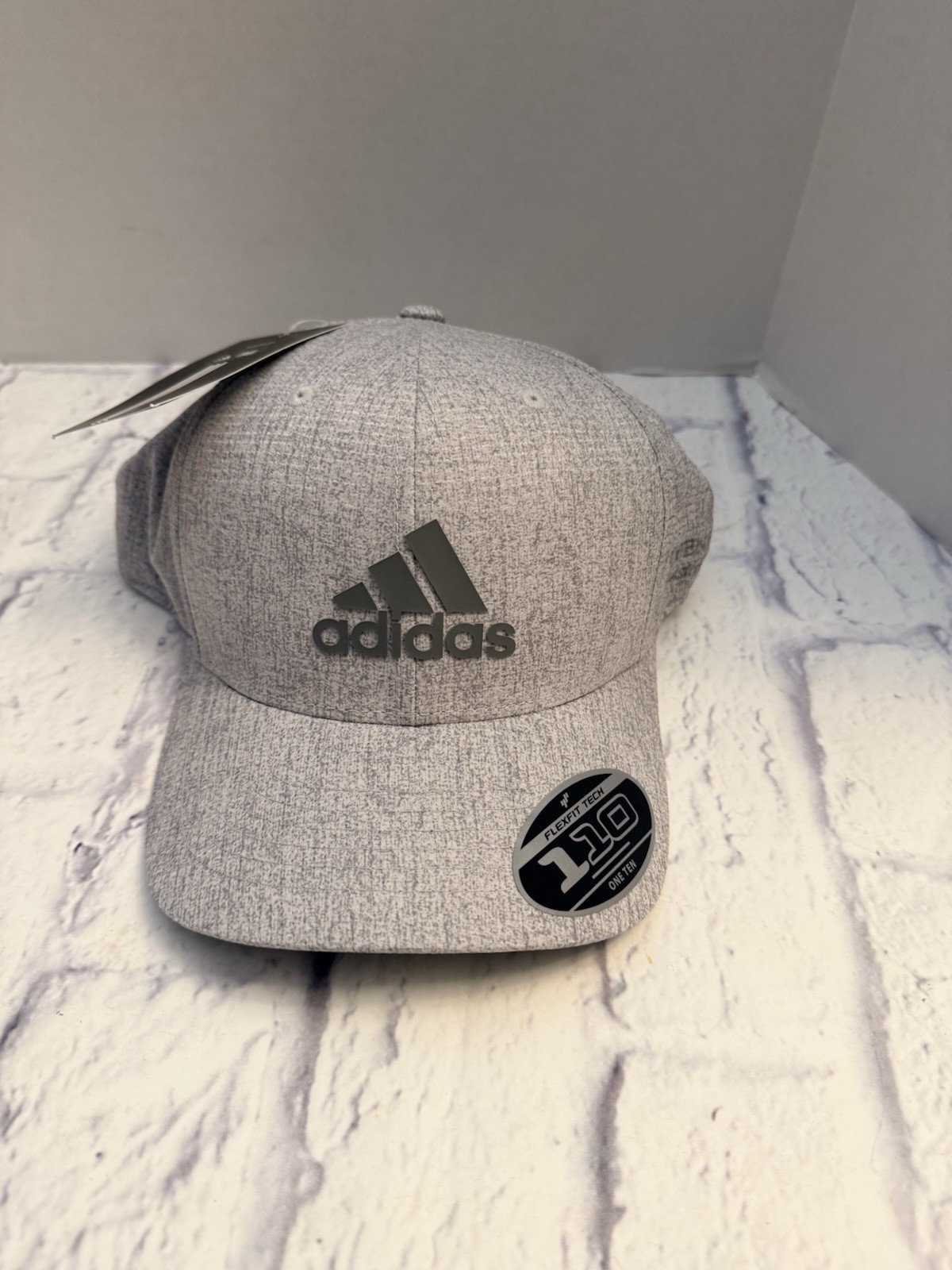 Adidas Flexfit Tech 110 Heather Grey Strapback Baseball Hat 