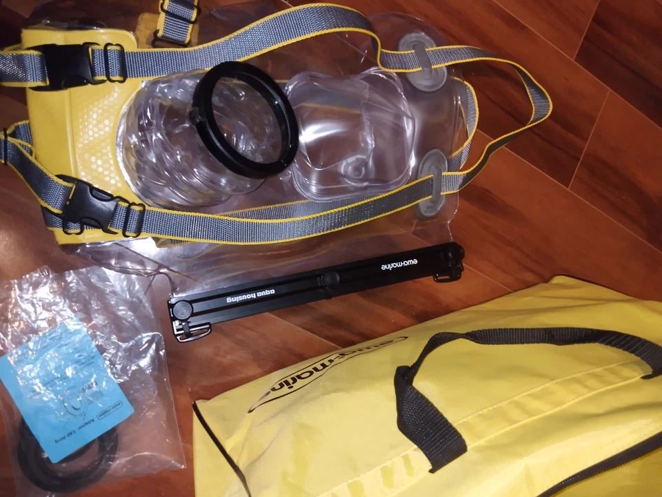 U-BXP Ewa Marine underwater DSLR camera housing 155ft Excellent Condition - Image 2 of 4