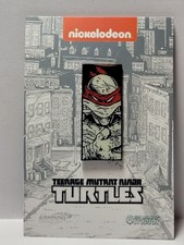 Embossed Enamel Lapel Pin Badge TMNT Cut Up Ninja Turtle Raphael NEW