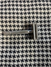 VTG 1954 Gillette Regus Double Edge Razor Shave Silver Tone Made in the USA Z1