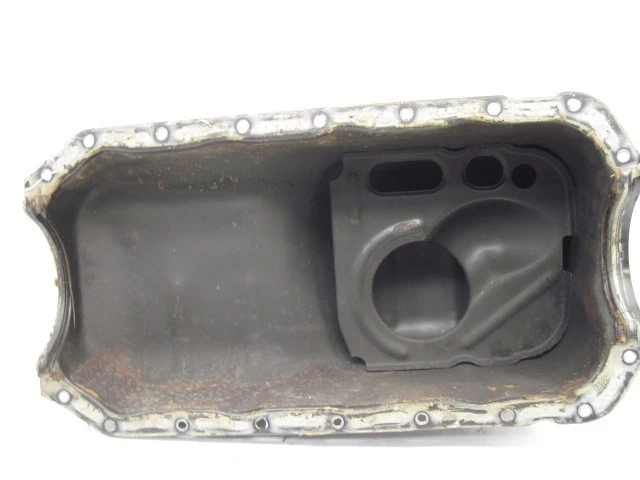 OIL PAN Mazda 323 MX 3 Protege 1990 90 1991 91 92 93 94 95 96 97 98 - 03 820778 Foto 2 de 4