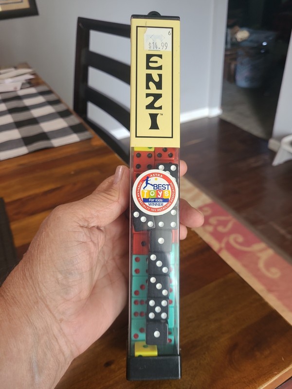 Tenzi, Dice Game with 10 Dice Of Four Different Colors. Total Dice 40.