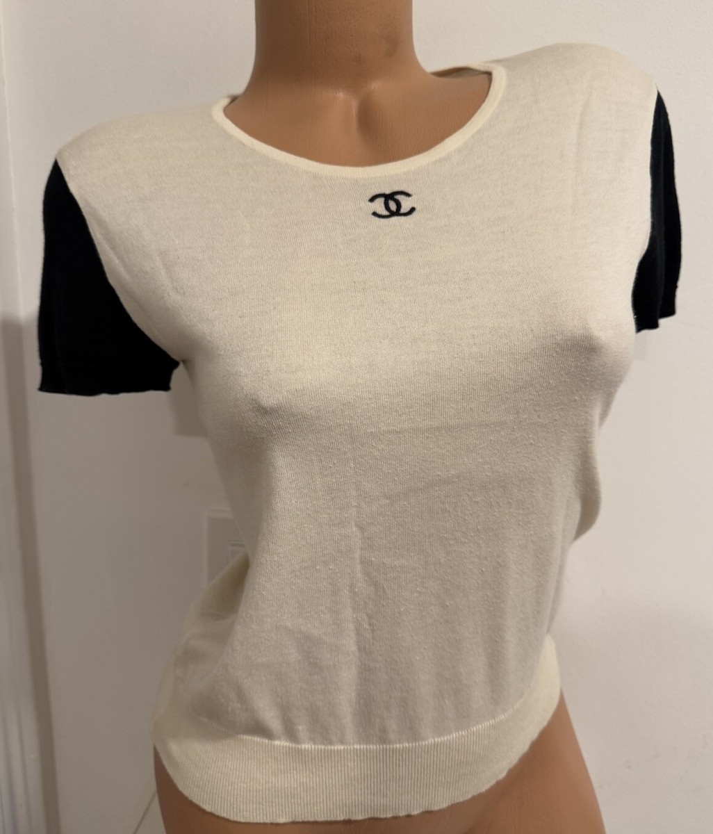 CHANEL BOUTIQUE 90s Vintage T-shirt Top Coco Sz 38 USA S | eBay