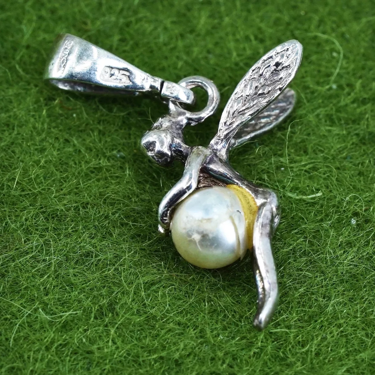 VINTAGE FAIRY CHARM / PENDANT