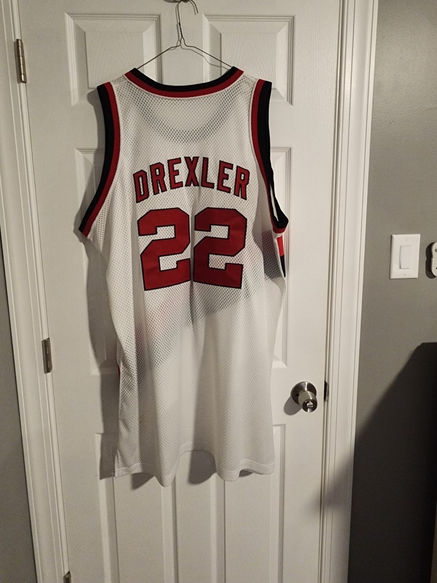 Authentic Mitchell & Ness 91/92 Clyde Drexler Portland Trail