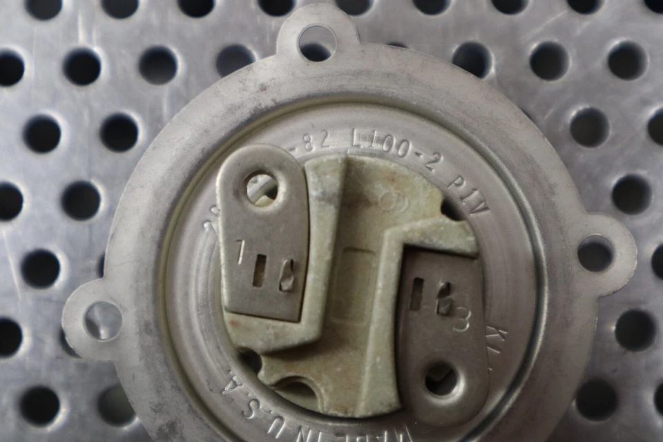 Interruptores de temperatura Klixon 20405L3-82 L100-2 nuevo stock antiguo (lote de 2) Foto 3 de 4