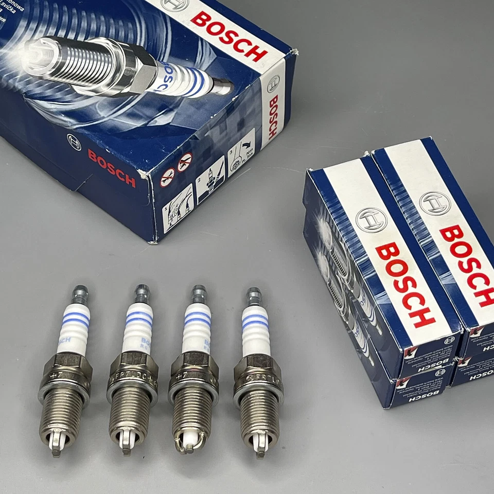 Vela de ignição Bosch Yttrium 7402 para VW Jetta Passat Beetle Golf 4 peças - Imagem 2 de 4