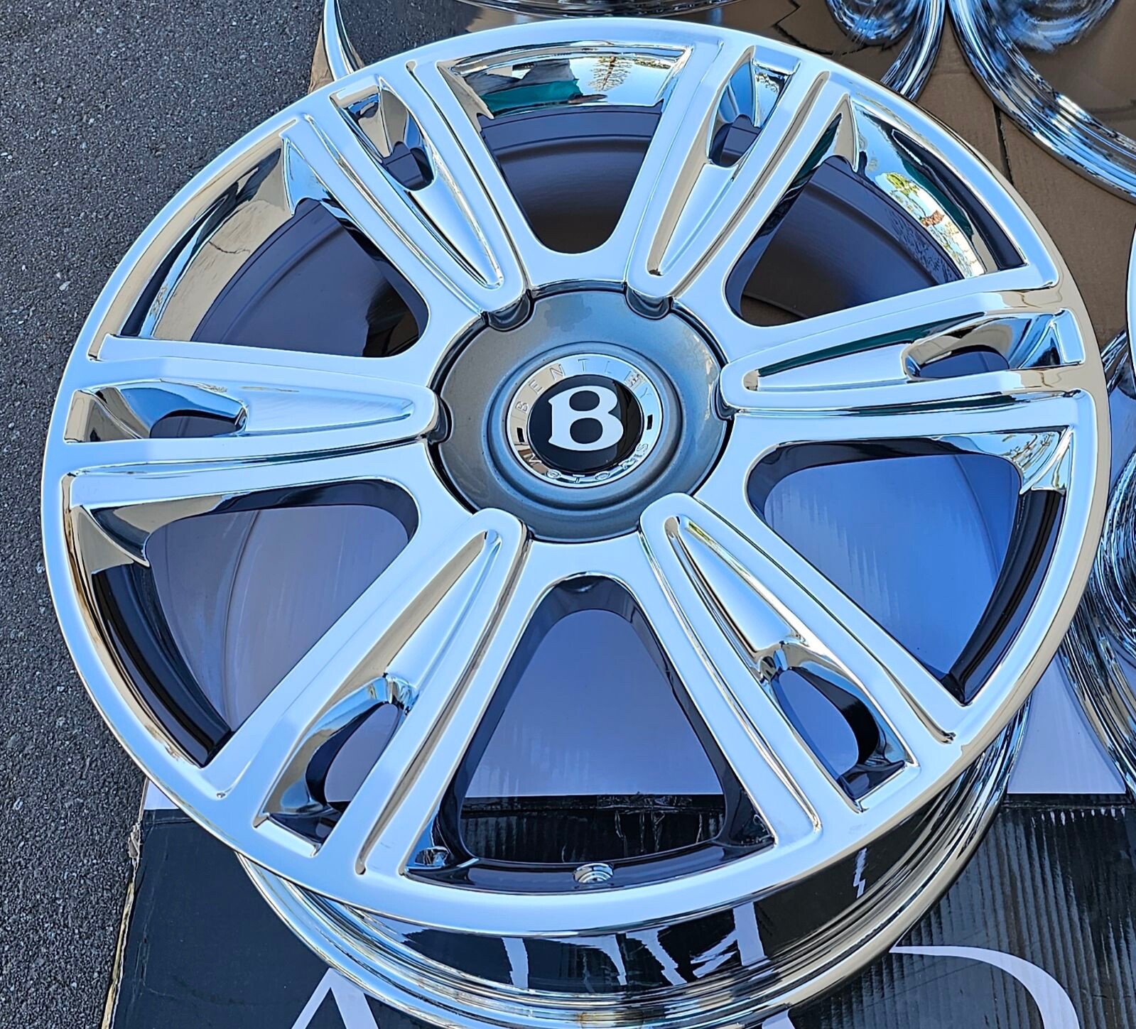 21" NEW CHROME OEM FACTORY BENTLEY WHEELS MULLINER FLYING SPUR CONTINENTAL