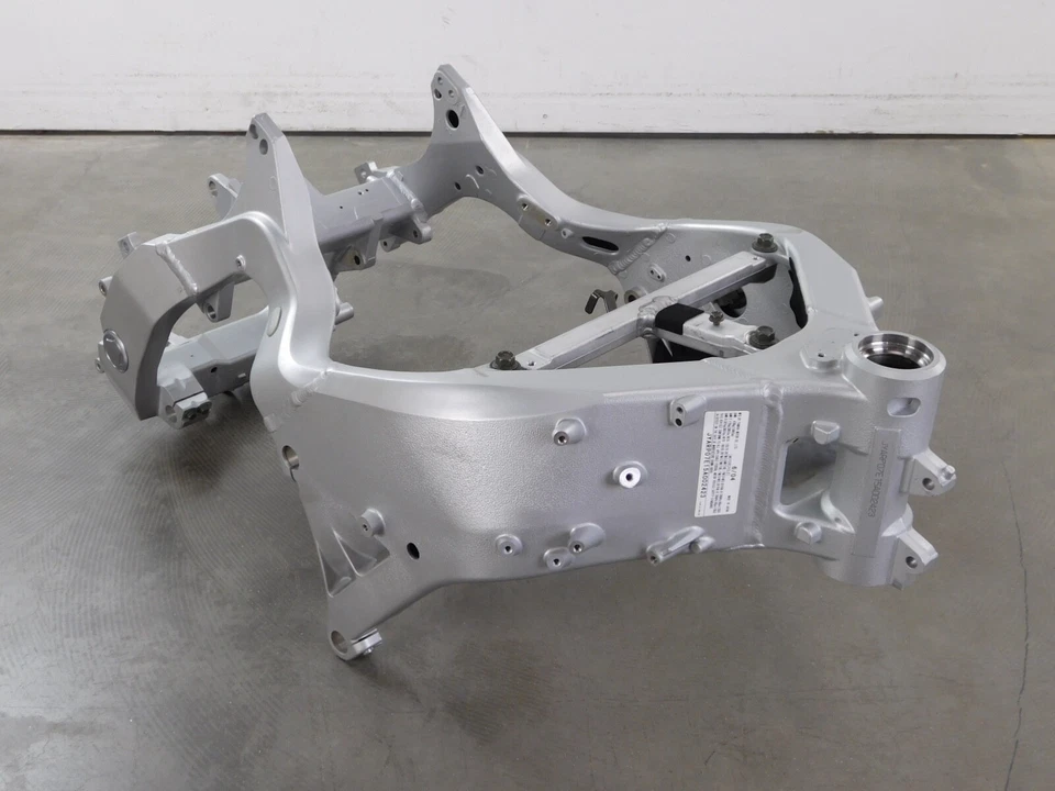 MARCO PRINCIPAL ~ Chasis recto \\ ¡Bueno 2! \\ ¡¡SÍ!! 03-05 FJR1300 FJR 1300 Foto 2 de 4