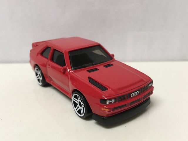 Audi 1 64