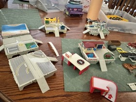 Vintage 1987 Galoob Micro Machines Travel City BIG LOT Playsets Parts Accessorie