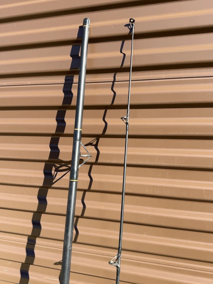 12' 2-Pc Quantum Blue Runner Fishing Rod BLRS122MH Med Heavy - Image 3 of 4