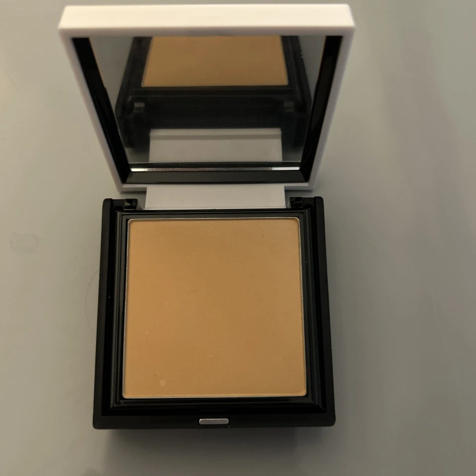 New Benefit Hello FLAWLESS Shade BEIGE Powder Foundation SPF 15 COMPACT Coverup - Image 2 of 3