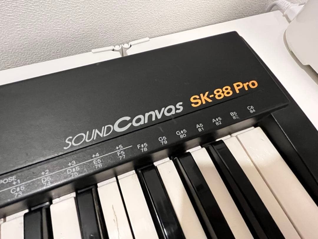 Roland SK-88 Pro Sound Canvas MIDI Keyboard Synthesizer 49-Key GS