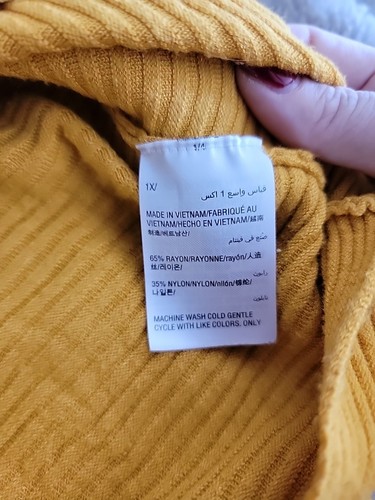 Alfani Plus Size 1X Pullover Tunic Sweater Golden Yellow Stud Detail Sleeves - Picture 6 of 9