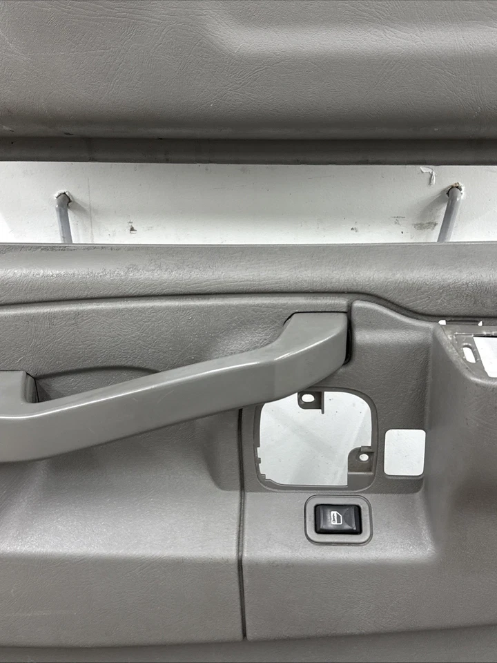 Chevy Express GMC Savana 2500 3500 2016-2024 juego de paneles de puerta gris OEM Foto 4 de 4