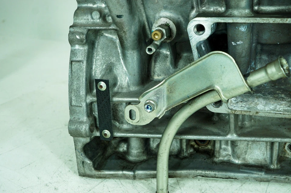 Bloco de cilindros do motor 06-08 Lexus IS250 IS350 OEM 2.5L V6 1140031330 1042 - Imagem 4 de 4