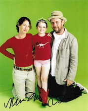 * VALERIE FARIS & JONATHAN DAYTON * signed 8x10 photo * LITTLE MISS SUNSHINE *