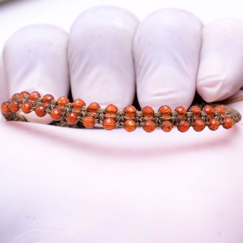 Feuriger natürlicher Hessonit Granat Edelstein Handarbeit Mikro Makramee Kristall Armband - Bild 6 von 15