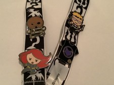 Disneyland Pin Trading Lanyard With 4 Disney Pins - Marvel Pin