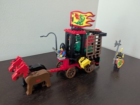 Vintage (1993) LEGO Castle - Dragon Knights set 6056 Dragon Wagon - RARE