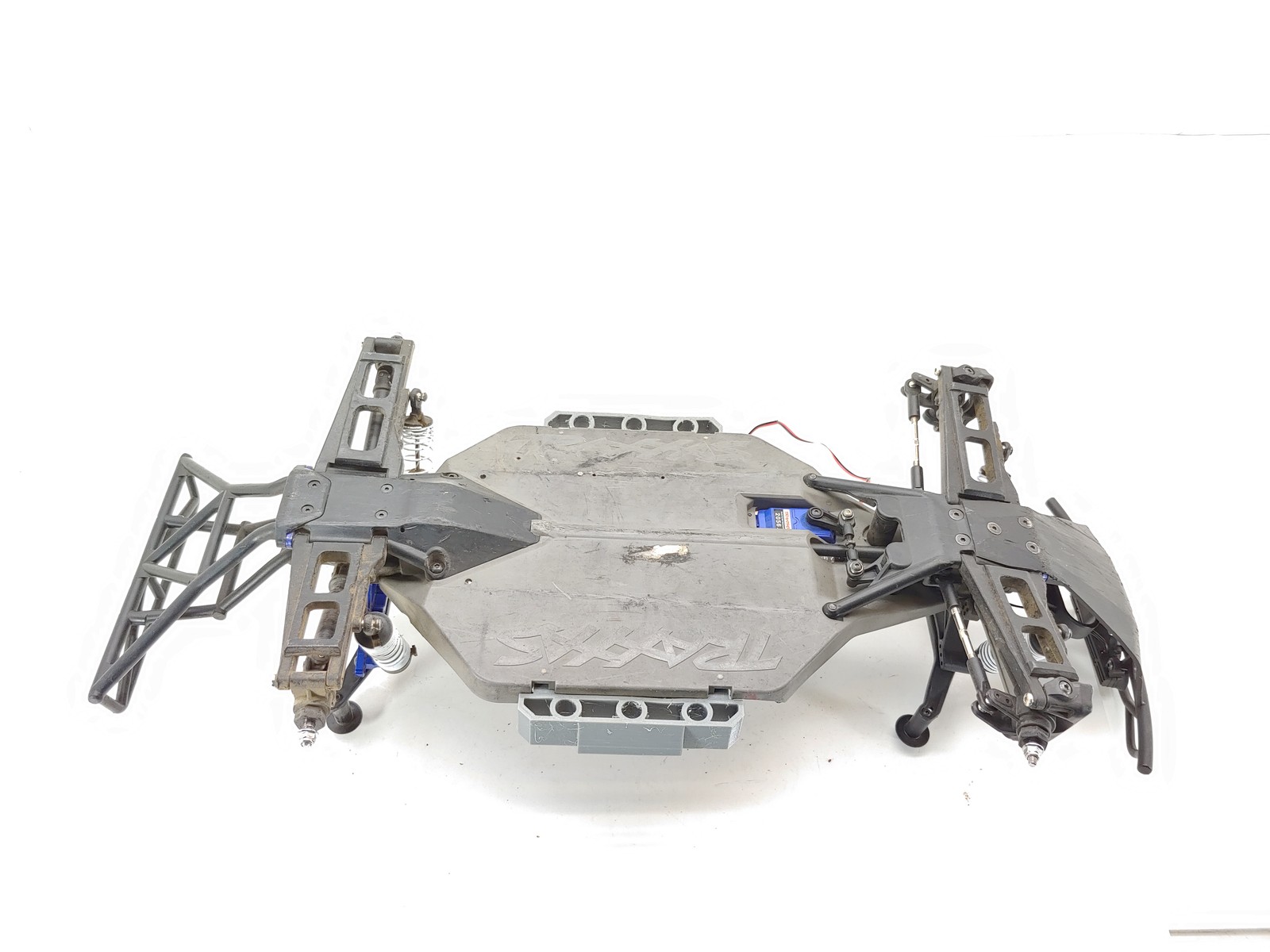 Traxxas Slash 4x4 1/10 Short Course Truck Roller Slider Chassis w/ Servo Used