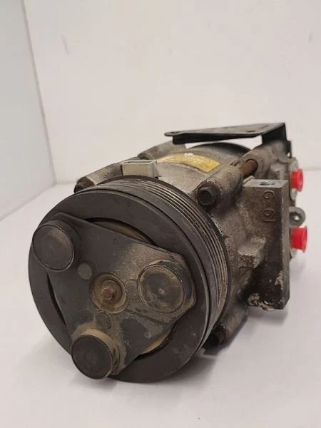 1997-2006 FORD MUSTANG AC Compressor 3V 4L3Z19703AB 97-06  - Image 4 of 4